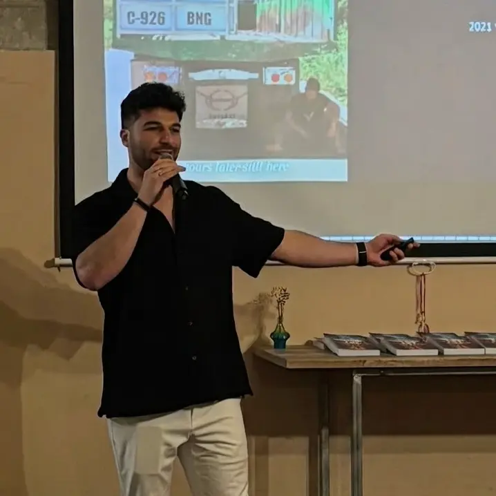 עידו שמריז